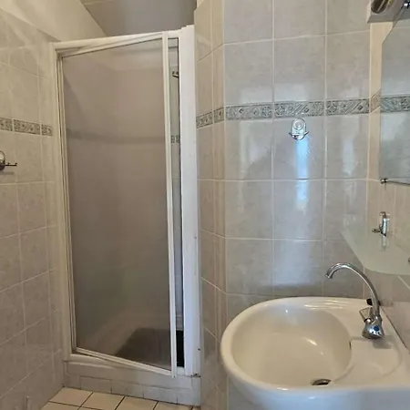 Palmyra - 2 Pieces Au 1er Etage A - Cap Coudalere Mae-2624
